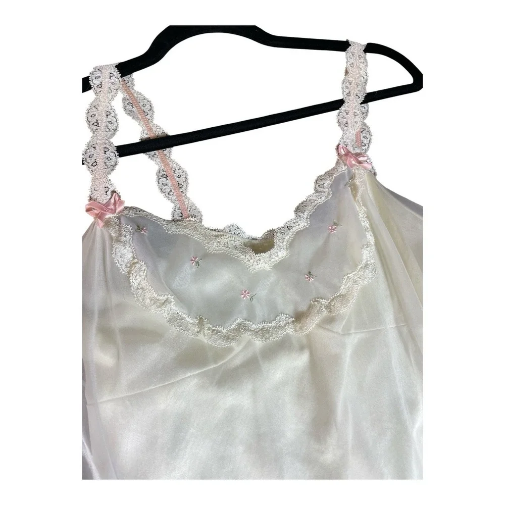 Vanity Fair‎ 50's  Peignoir Bridal Nightgown Robe Set